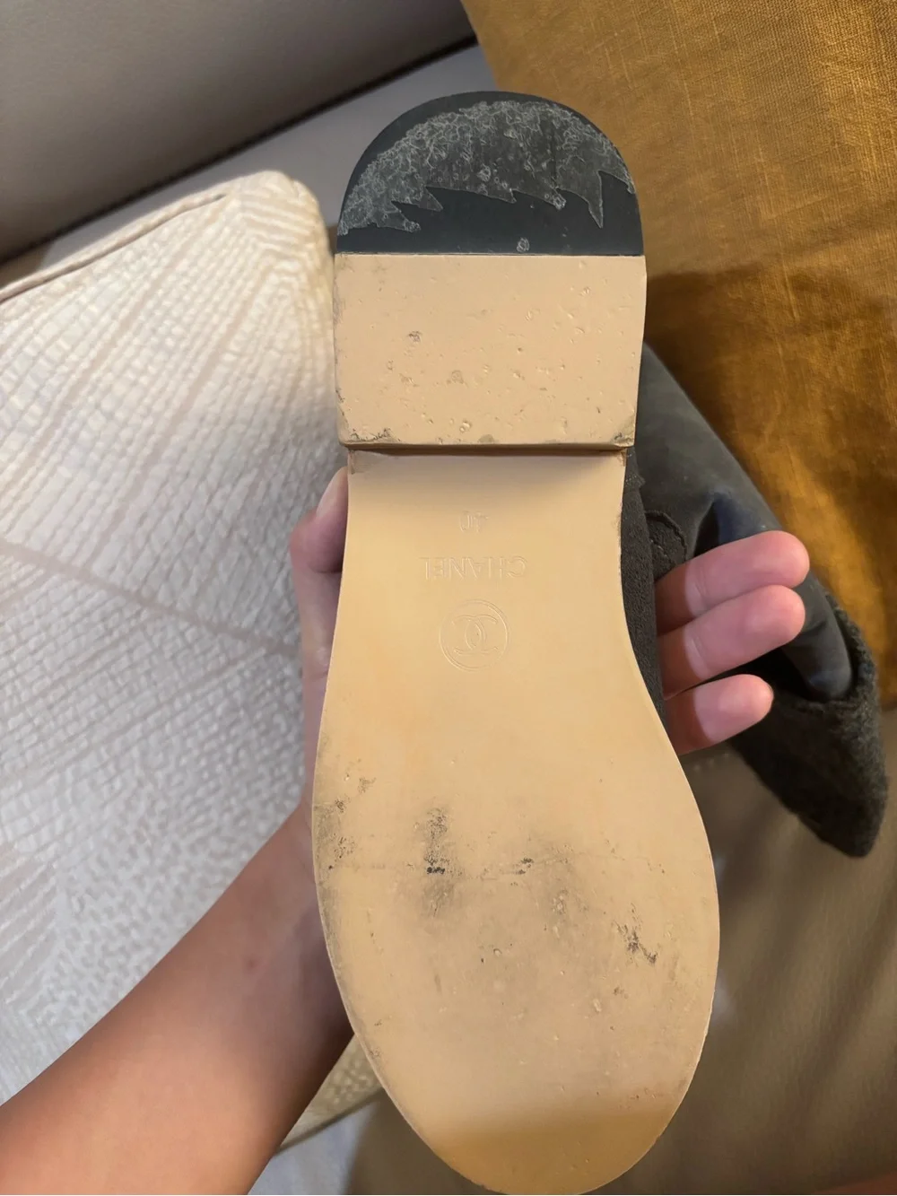 CHANEL mule suede
